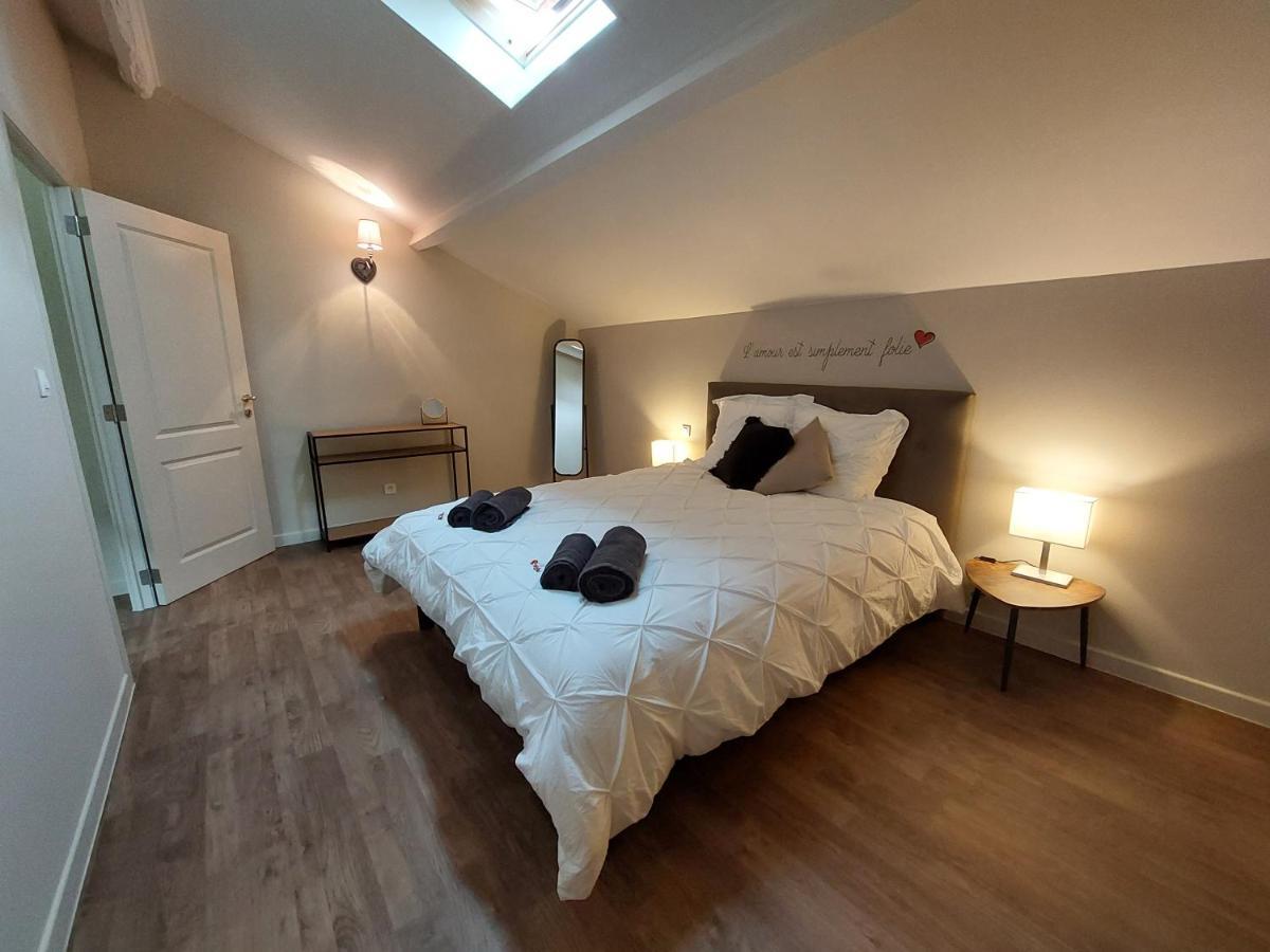 "Le Petit Bonheur" Gite Van 4 Tot 12 Personen Met Prive Vijver Van 2Ha Maisonnais-Sur-Tardoire Luaran gambar