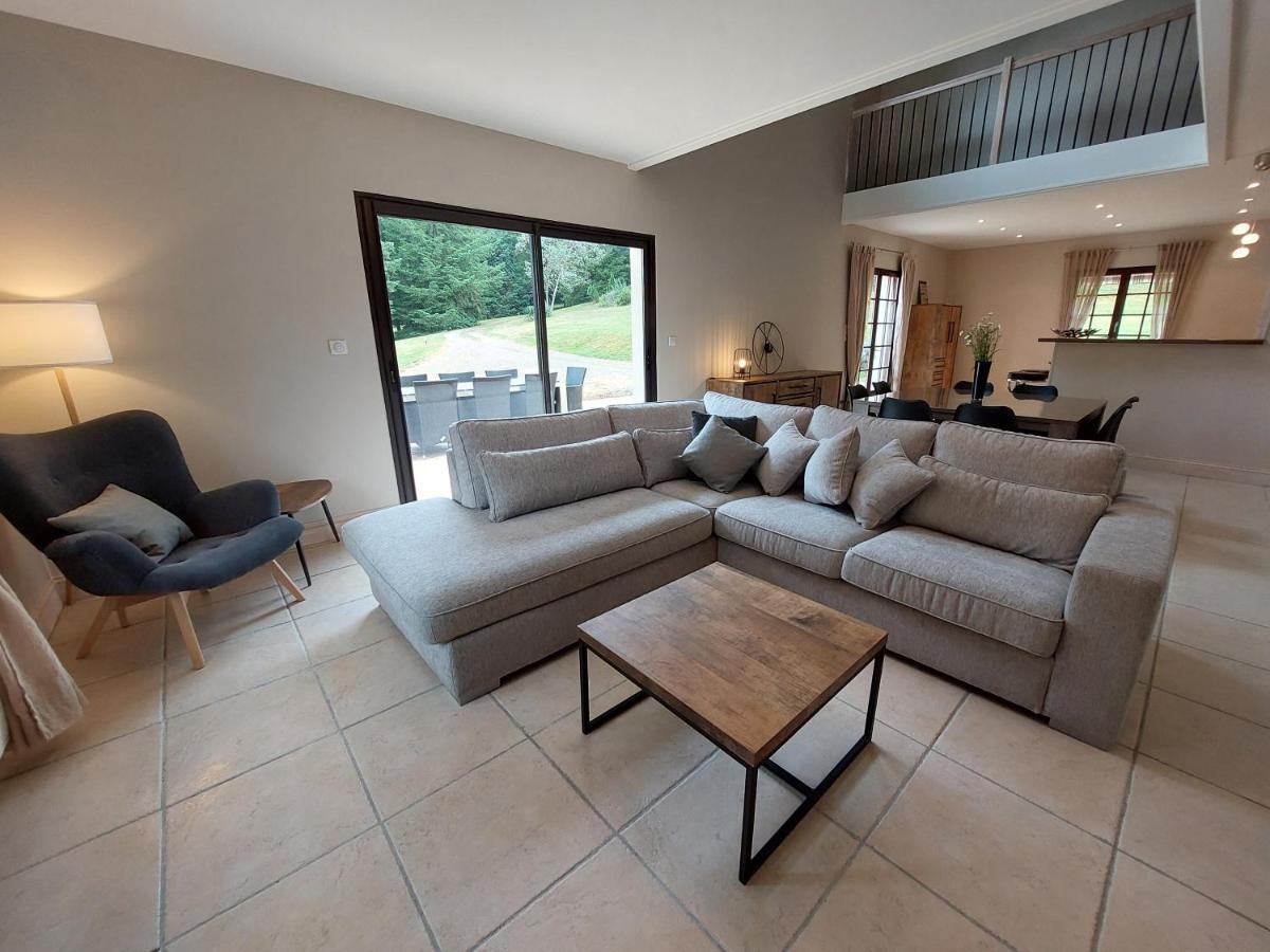 "Le Petit Bonheur" Gite Van 4 Tot 12 Personen Met Prive Vijver Van 2Ha Maisonnais-Sur-Tardoire Luaran gambar