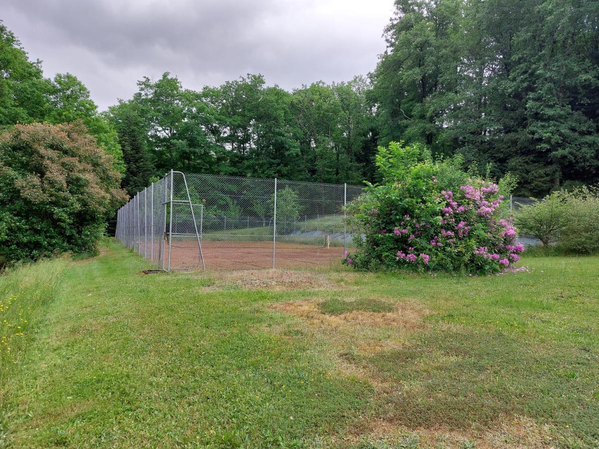 "Le Petit Bonheur" Gite Van 4 Tot 12 Personen Met Prive Vijver Van 2Ha Maisonnais-Sur-Tardoire Luaran gambar